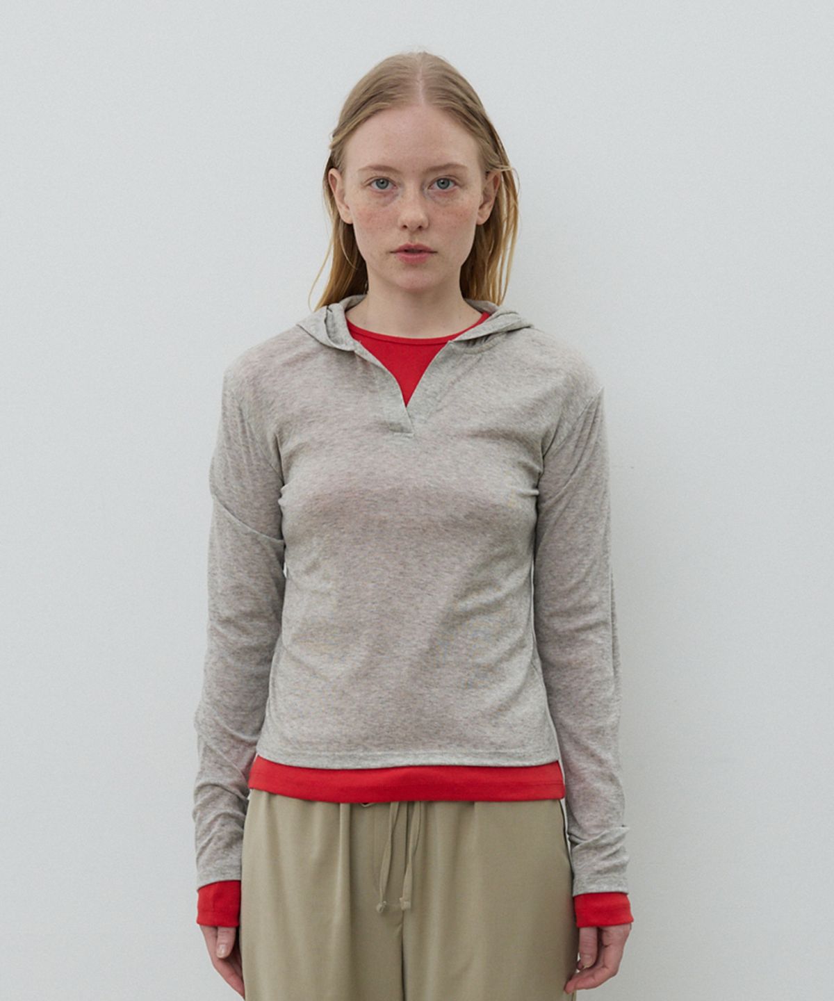 모헤(MOHAE) Soft v-neck hoodie top _ oat