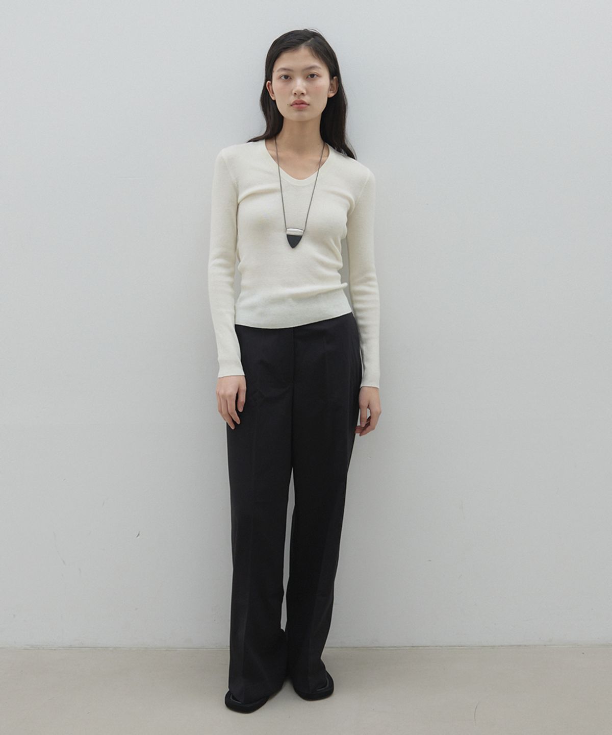 모헤(MOHAE) Wide straight slacks _ black