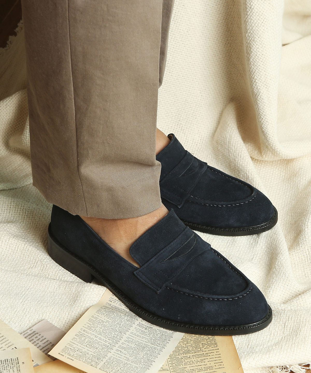커스텀무드(CUSTOMMOOD) 히로 스웨이드 페니로퍼(navy)
