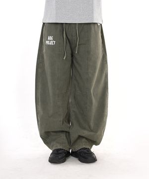 가먼트 다이 빈티지 커브드 팬츠 (카키)