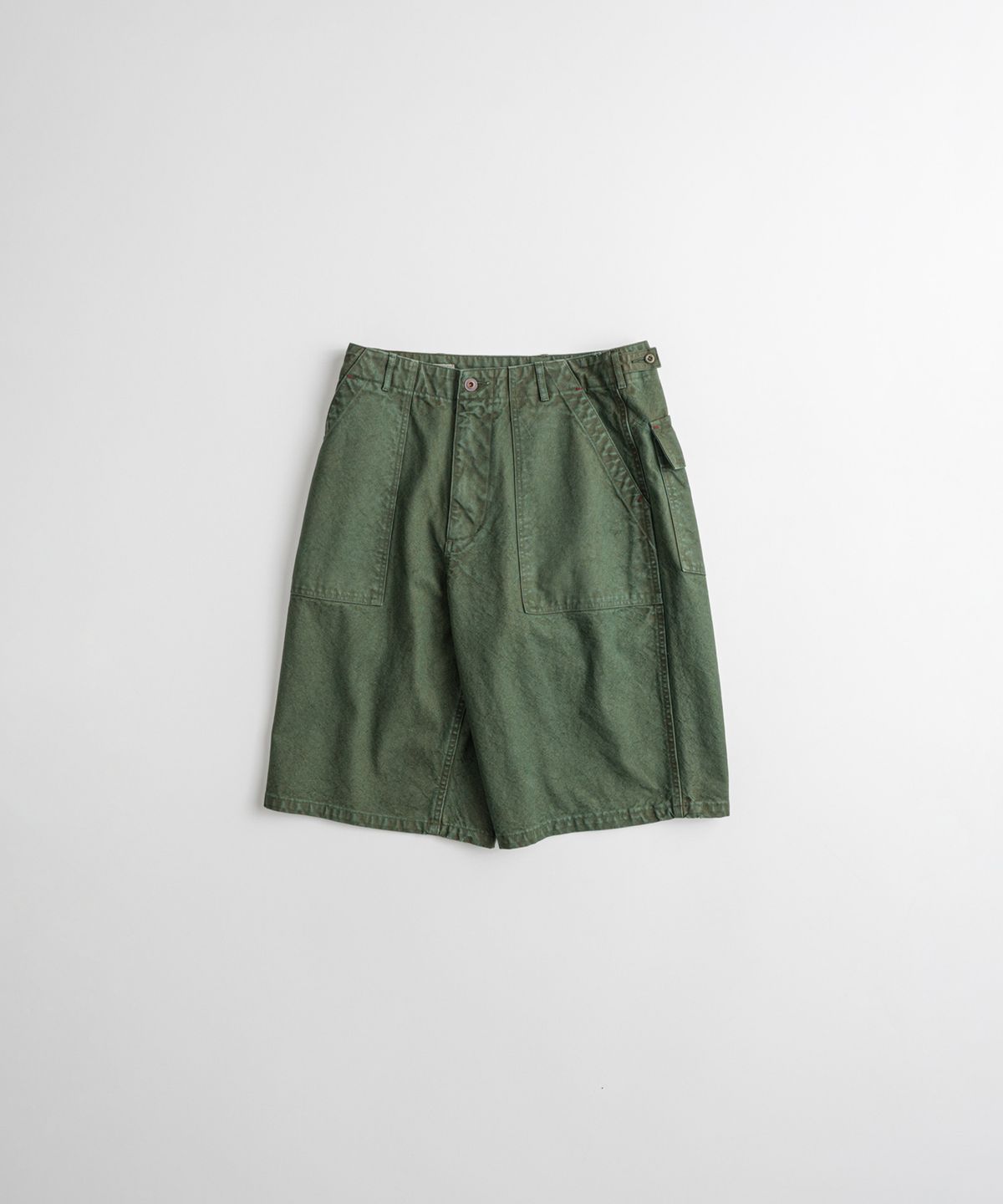 비헤비어(BEHEAVYER) DYED CANVAS FATIGUE 1/2 PANTS olive