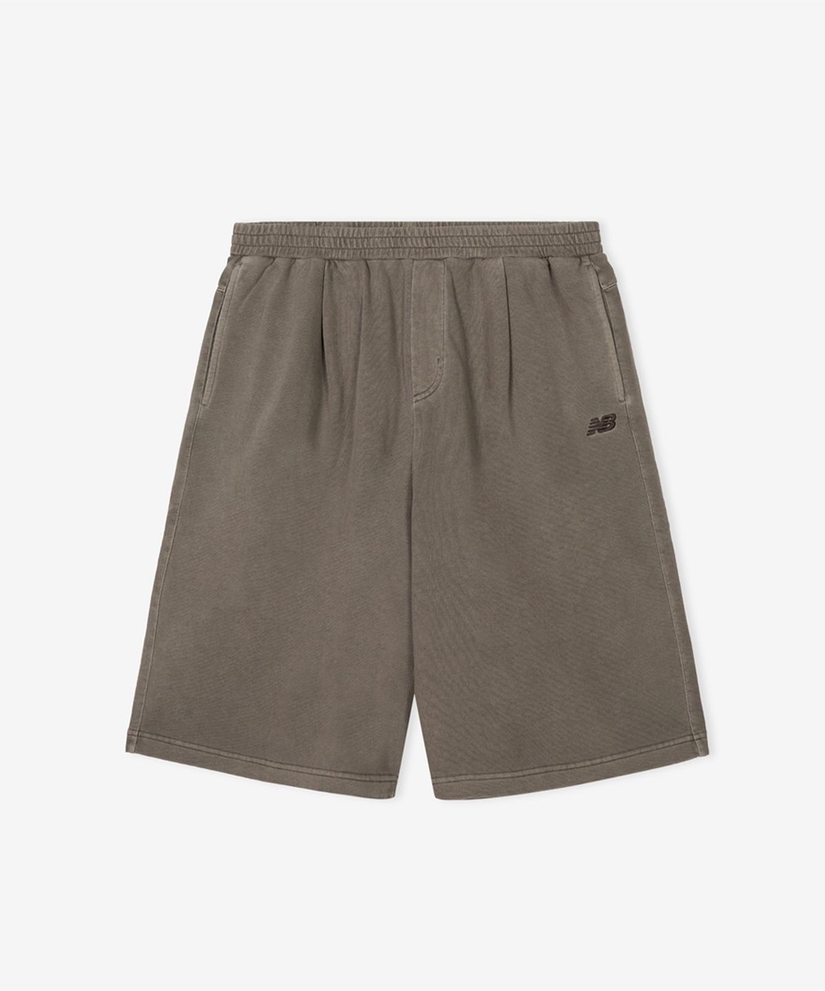 뉴발란스(NEW BALANCE) NBNVG21533 / UNI 에센셜 6부 쇼츠 (BROWN)