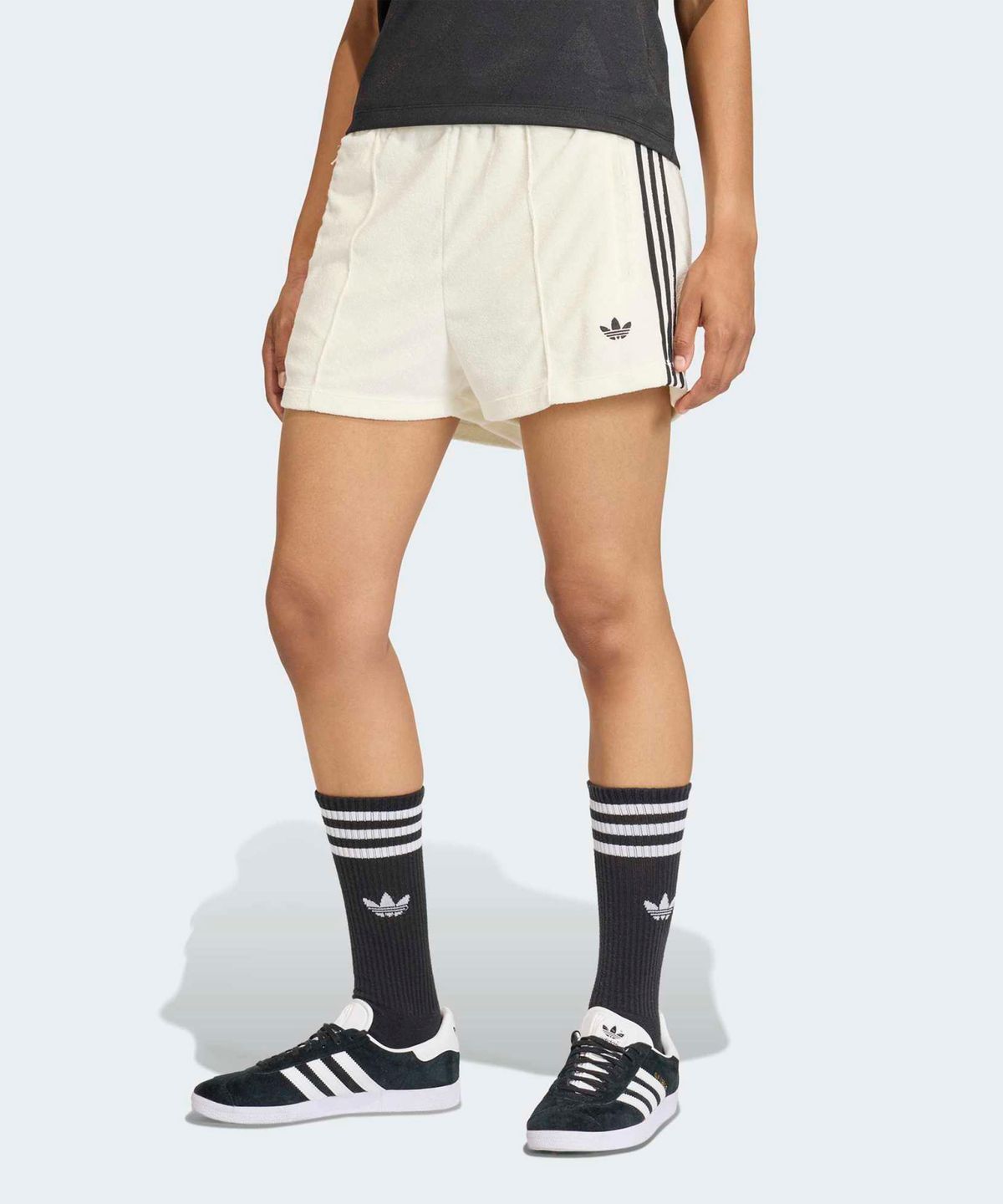 아디다스(ADIDAS) 테리 타월 파이어버드 숏 팬츠 - 화이트 / KD1397