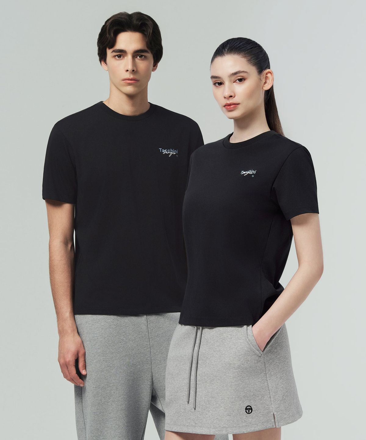 세르지오 타키니(SERGIO TACCHINI) U 그래픽 레귤러핏 티셔츠 (Black)