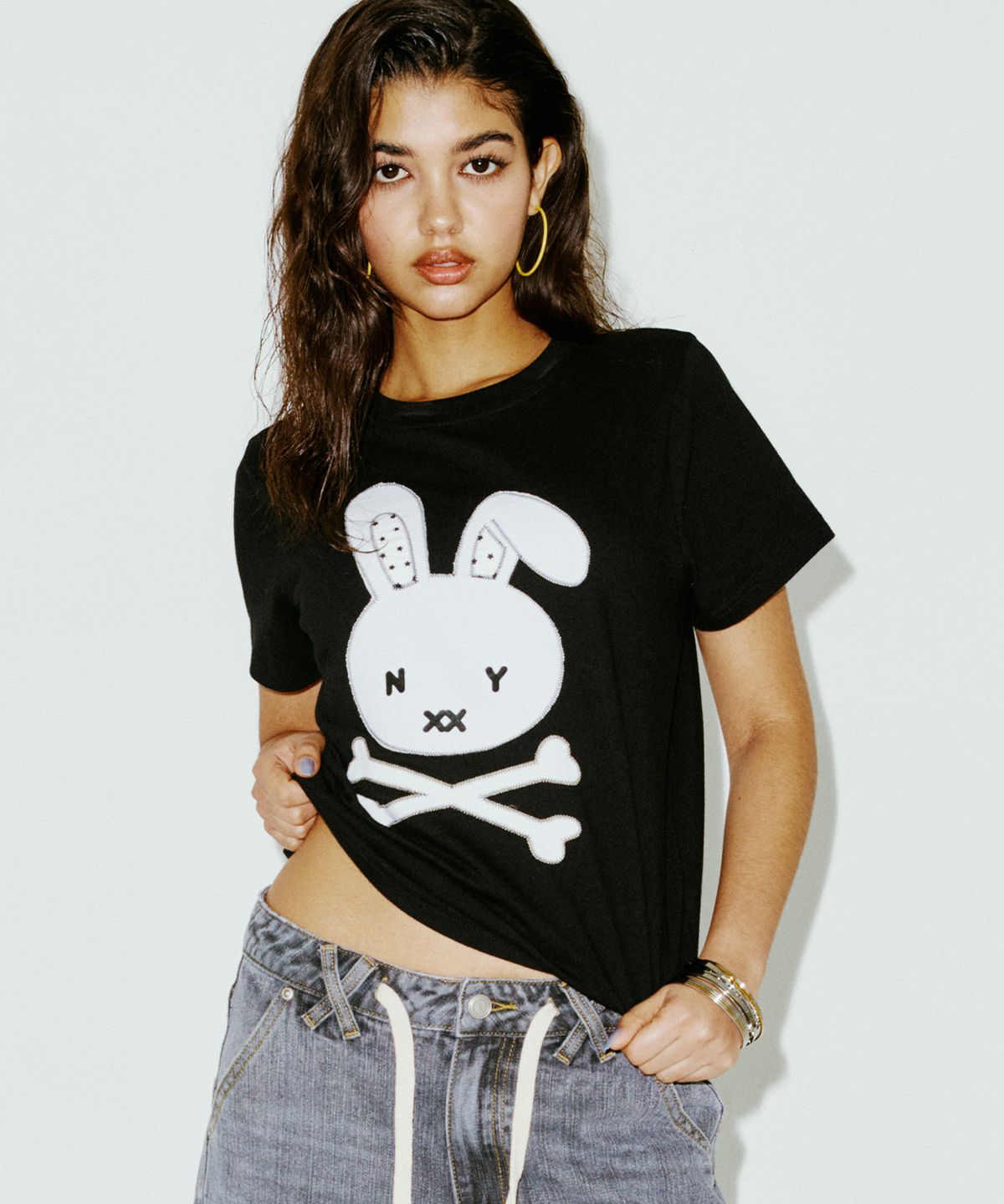 엔와이엑스엑스(NYXX) BUNNY TEE BLACK