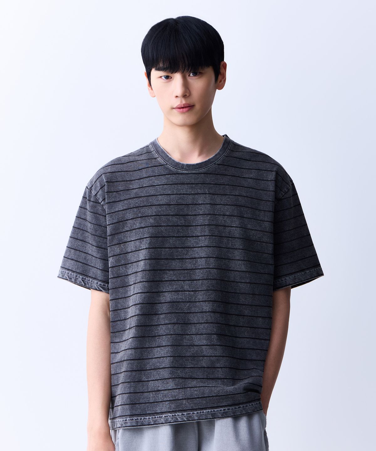 에이던엠(ADERNM) 썸머 데일리 워시드 빅 스트라이프 오버핏 티셔츠