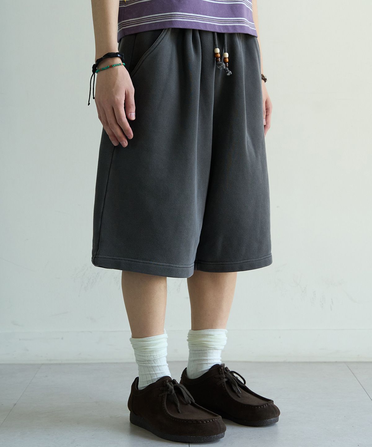 메인부스(MAINBOOTH) Haze Sweat Shorts(CHARCOAL)