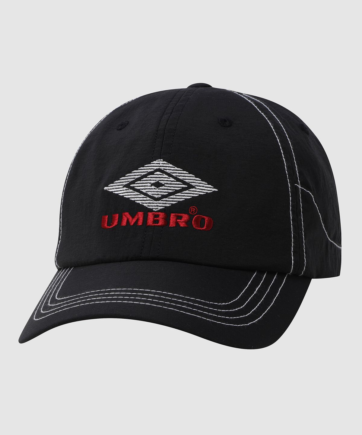 엄브로(UMBRO) 크리스피 타슬란 캡 블랙 UR221CCP51