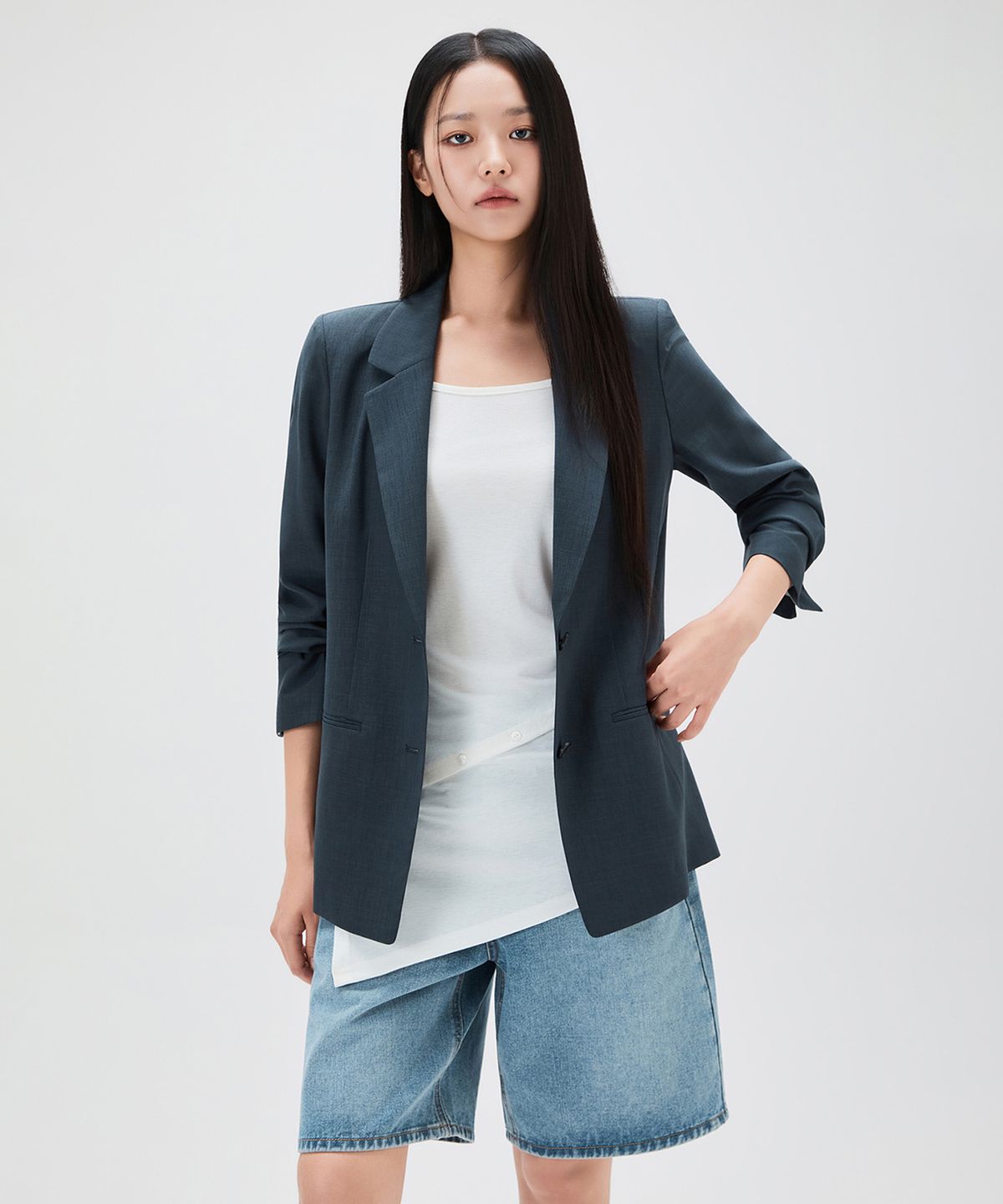 미쏘(MIXXO) 테일러드 긴팔 자켓_MIWJKG531B