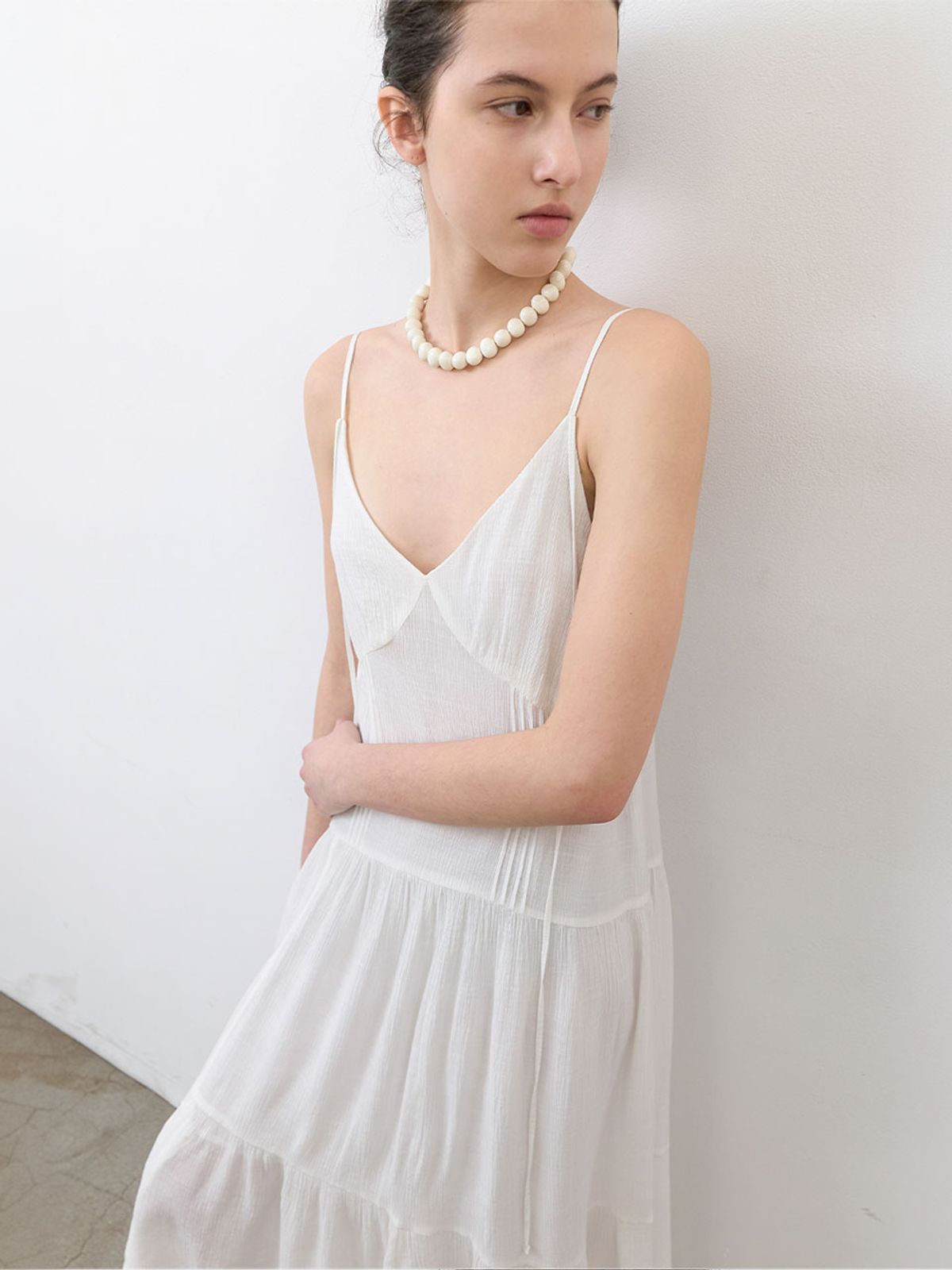 아틀리에 나인(ATELIER NAIN) HALTER STRING SHIRRING MAXI DRESS (OP-6341)