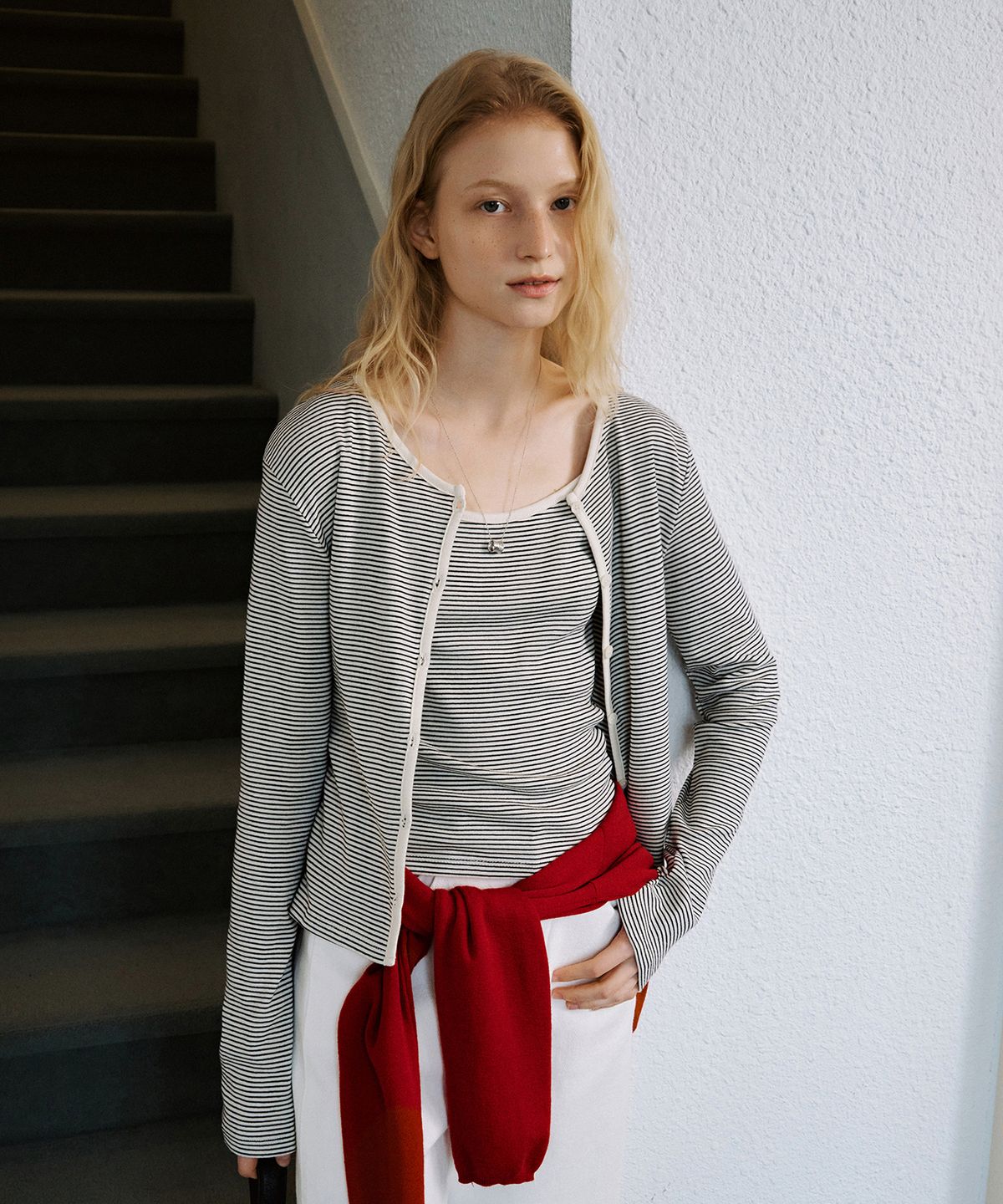 로에일(LOEIL) Stripe sleeveless cardigan set_Ivory