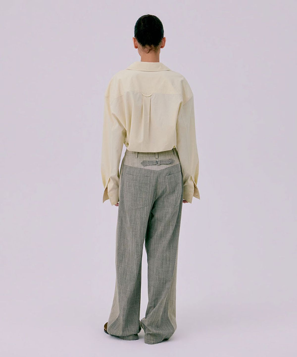 분더캄머(WNDERKAMMER) 26 Classic Tuck Pants_Beige(26 클래식 턱 팬츠_베이지)