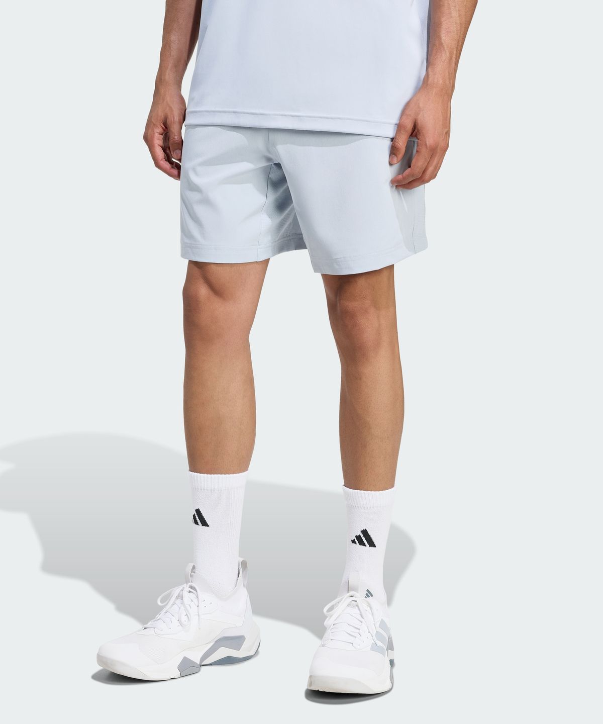 아디다스(ADIDAS) 테크 어패럴 쇼츠 KE4868