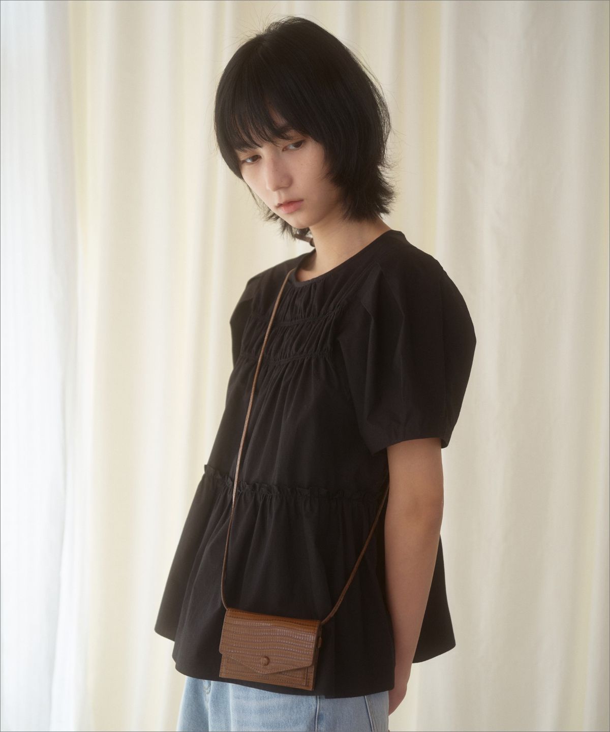 망고매니플리즈(MANGO MANY PLEASE) CITY MIRROR WALLET_CARAMEL