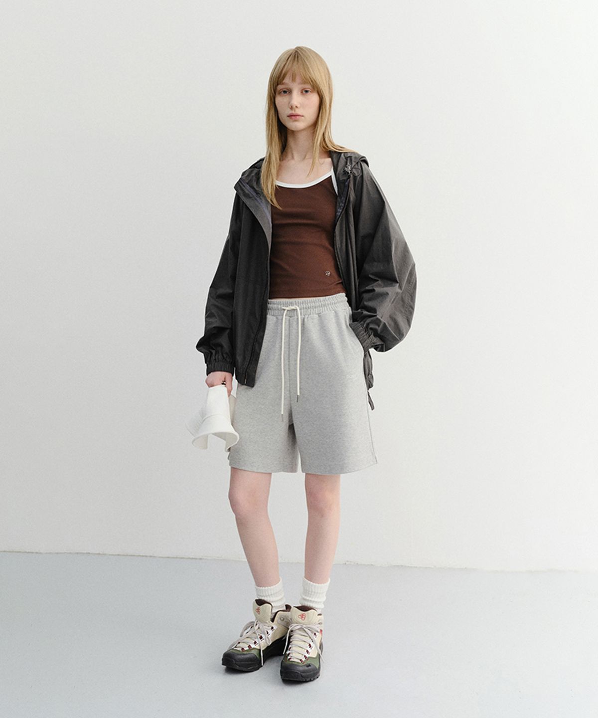 던스트(DUNST) UNISEX LOGO SWEAT SHORTS_UDPA6B124_MELANGE GREY