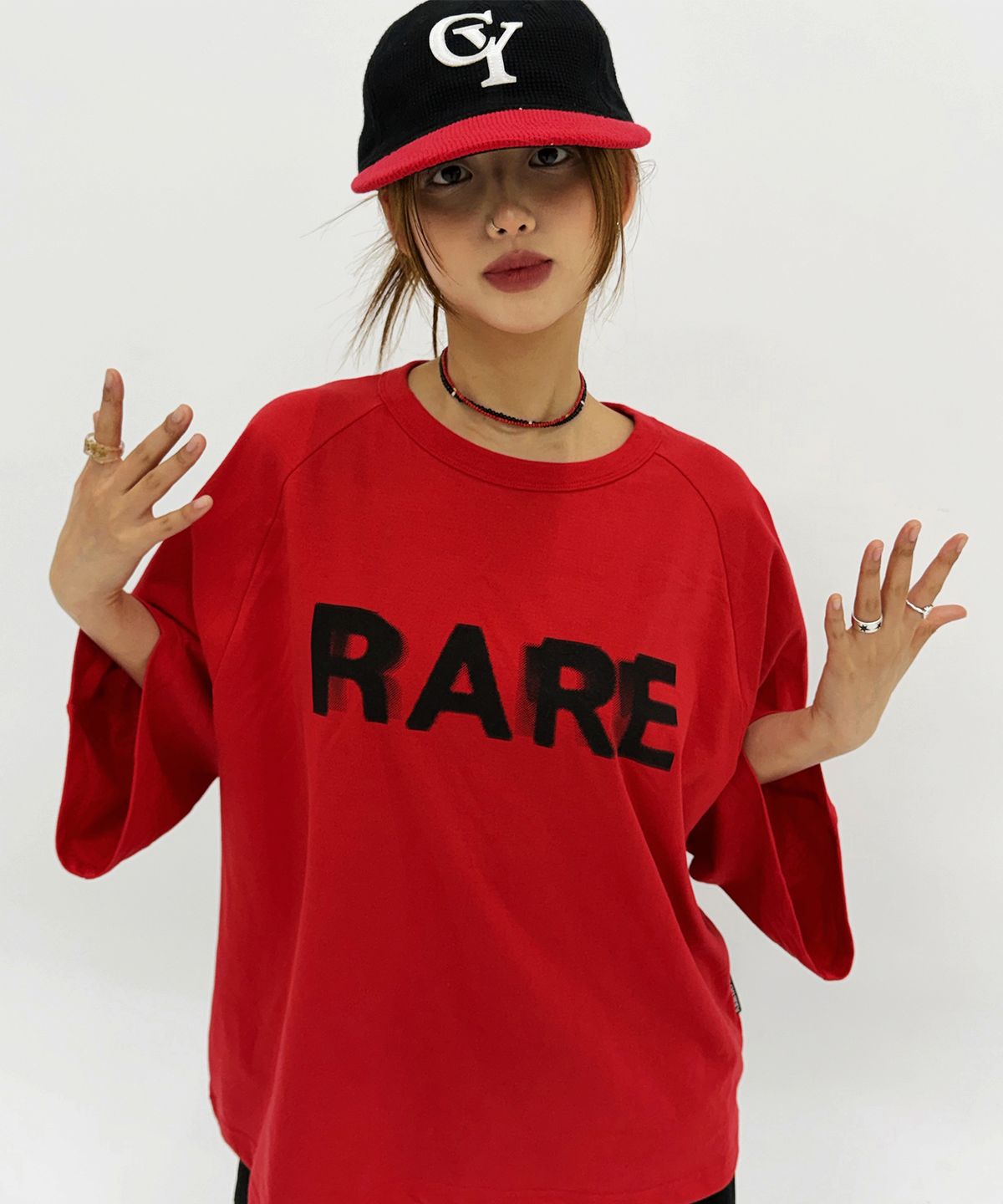 아조바이아조(AJOBYAJO) Curved Rare T-Shirt [RED]