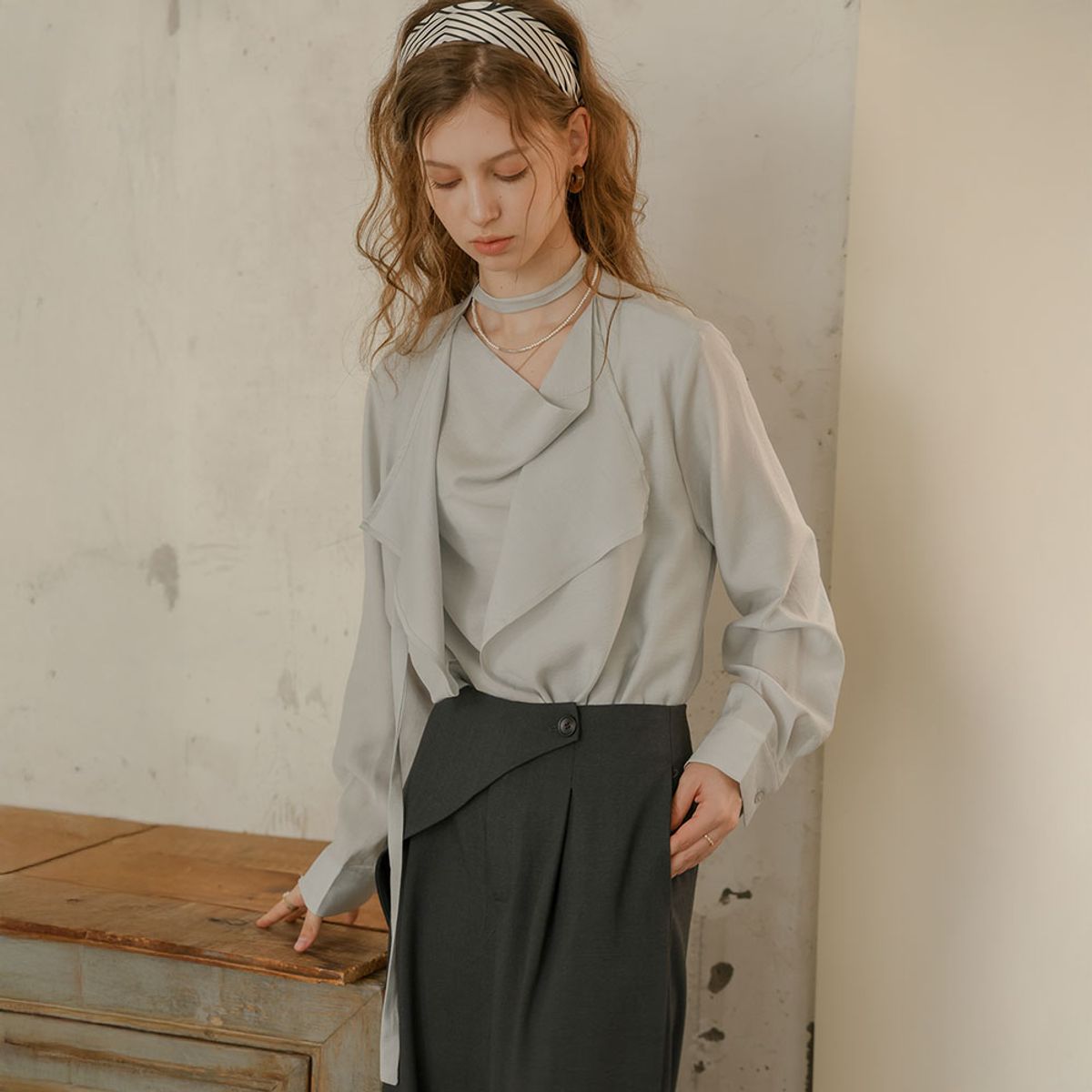 프라우드 마리(PROUD MARY) PM_Soft waterfall drape shirt_BLUE GRAY