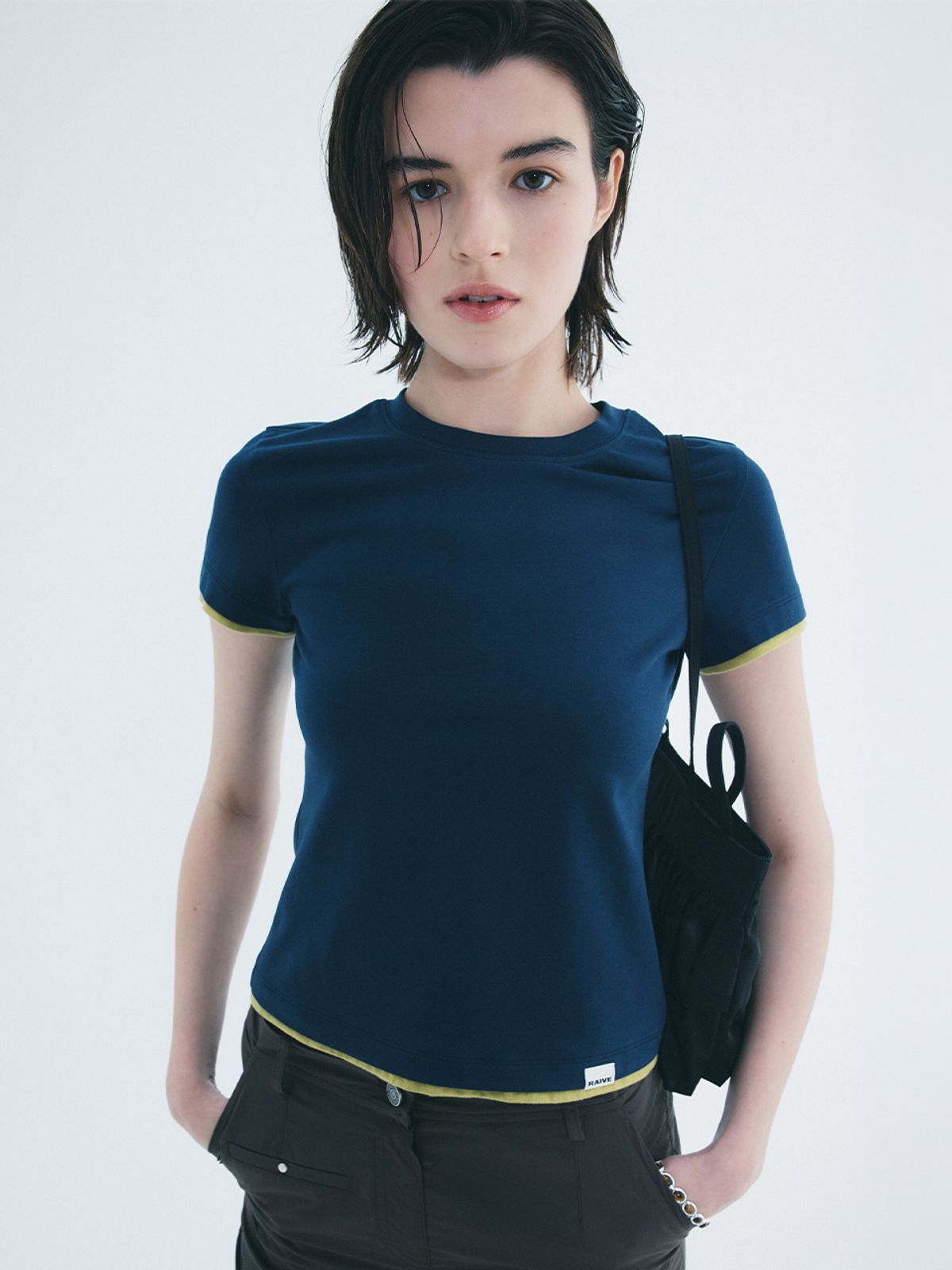 레이브(RAIVE) Layered Two-tone T-shirts VW6ME440_5color