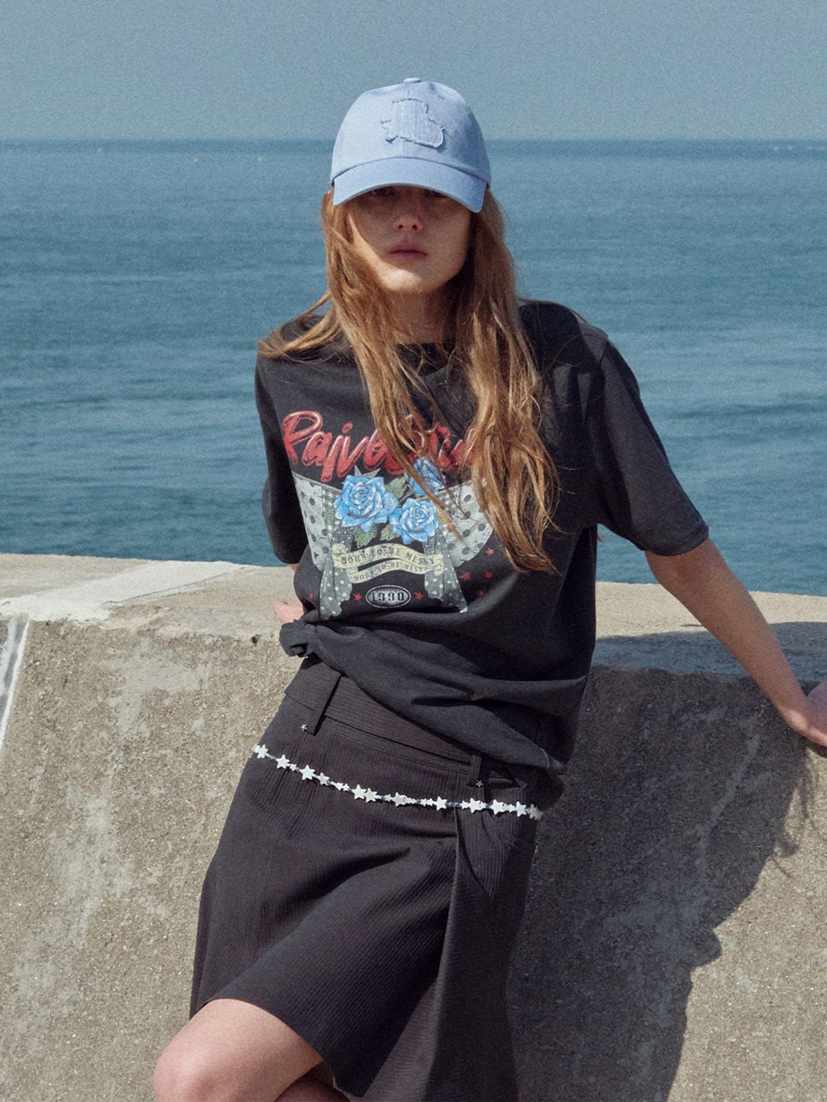 레이브(RAIVE) Dot Rose Graphic T-shirts VW6ME434_3color