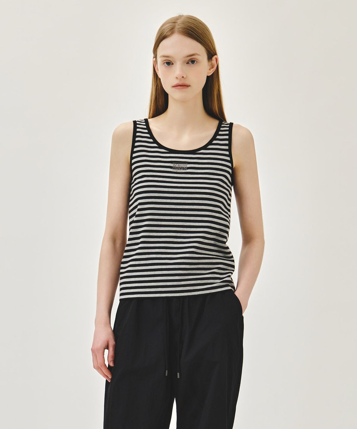 마리떼 프랑소와 저버(MARITHÉ + FRANҪOIS GIRBAUD) W SMALL CLASSIC LOGO SLEEVELESS black