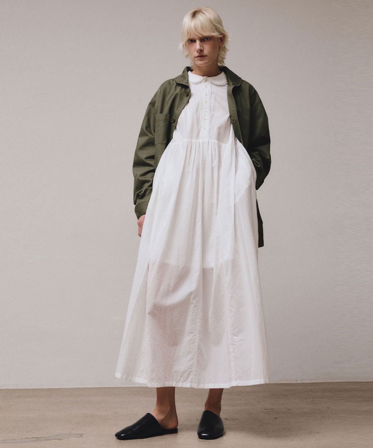 비자비(VIS A VIS) EMBROIDERED LACE TRIM COTTON DRESS (WHITE)