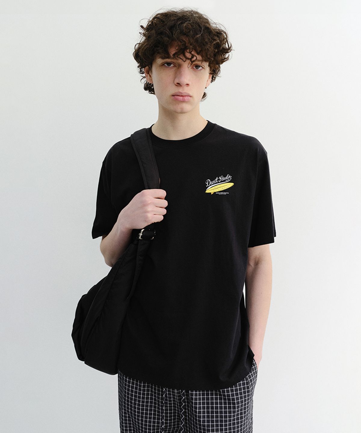 던스트 포 맨(DUNST FOR MEN) SUMMER HOLIDAY SURF BOARD T-SHIRT_UNISEX_UDTS6B133_BLACK