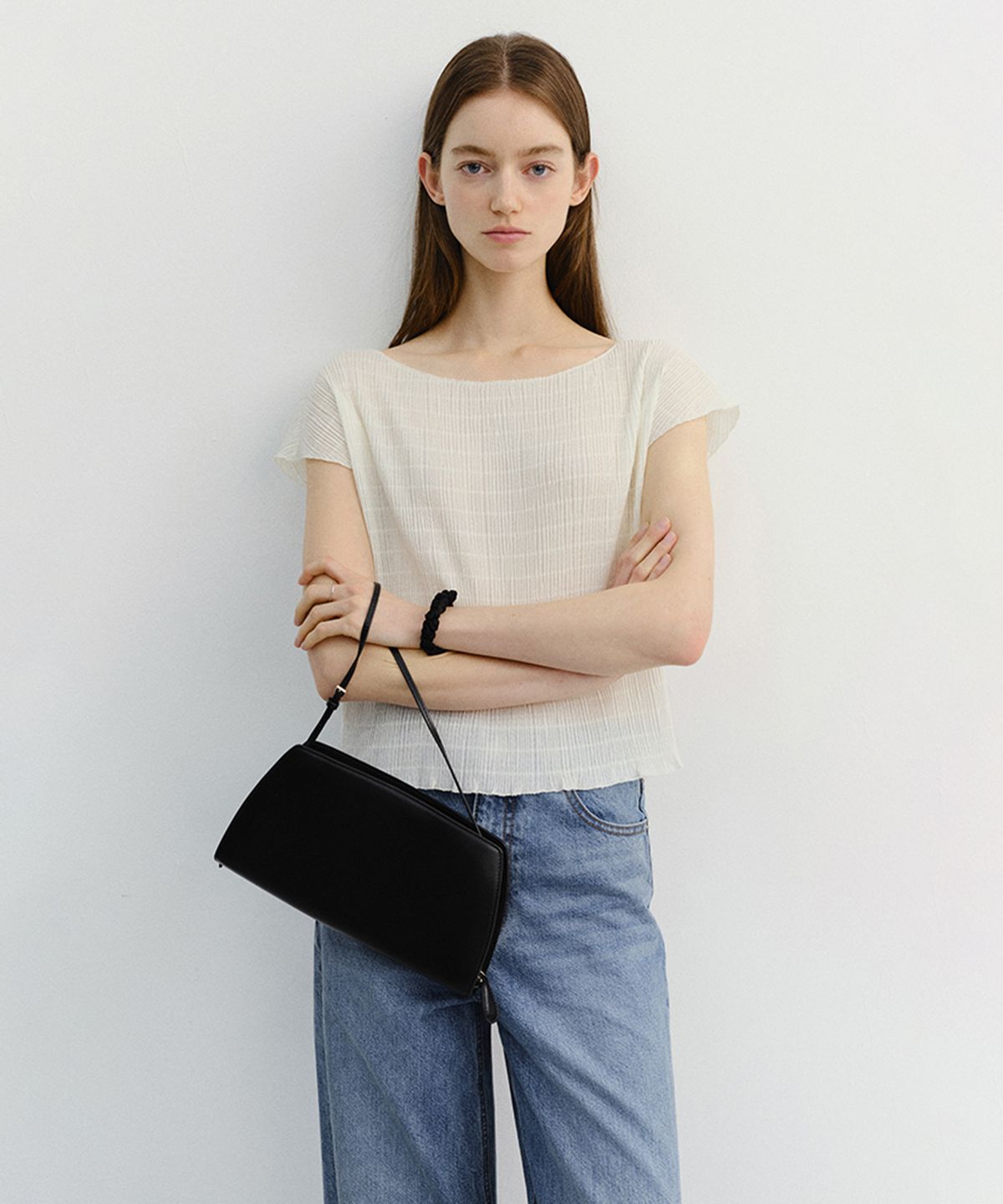 던스트(DUNST) PLEATS BLOUSE_UDBL6B229_IVORY