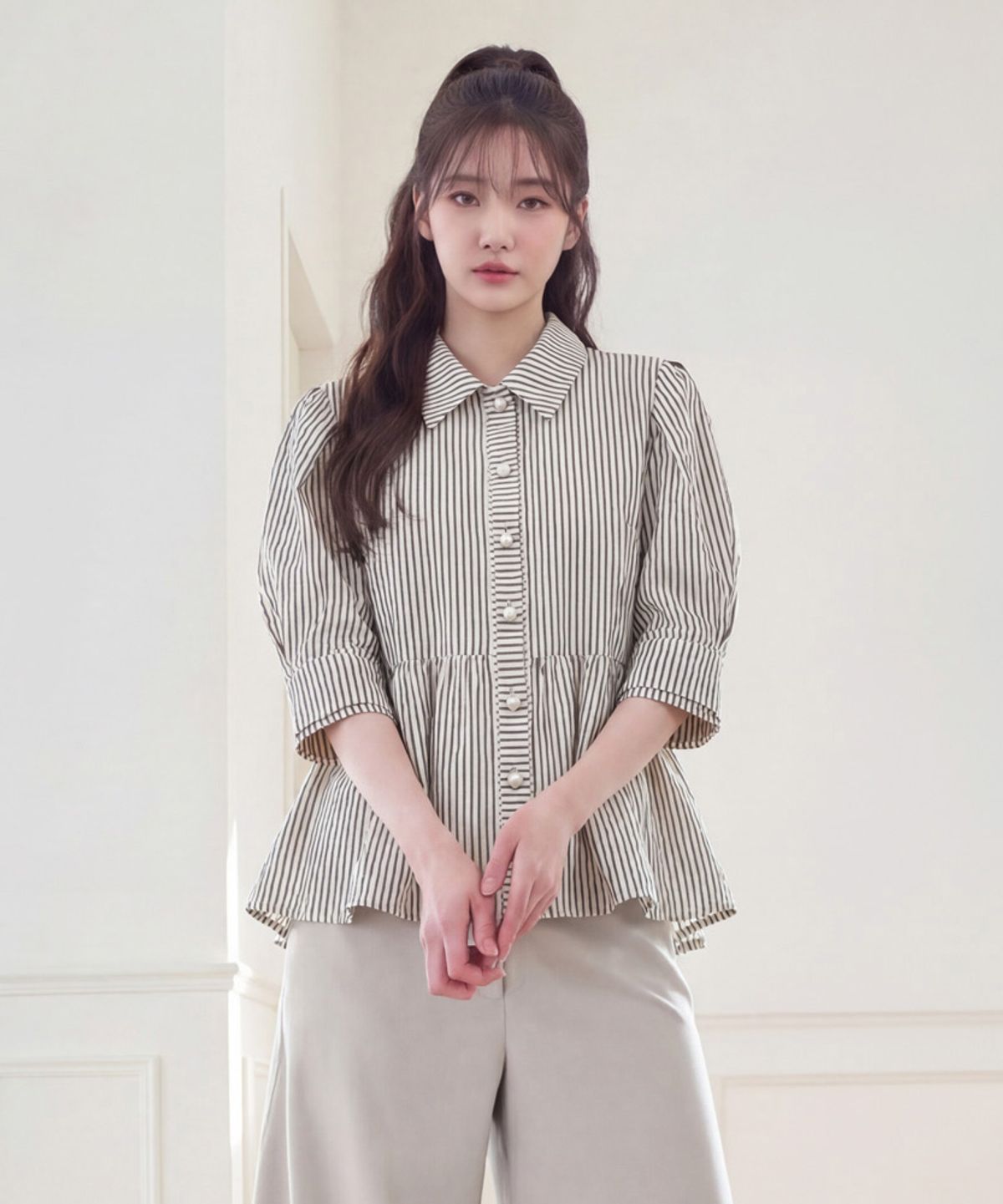 엘바이엘(LBYL) 블랙 스트라이프 레이스 블라우스