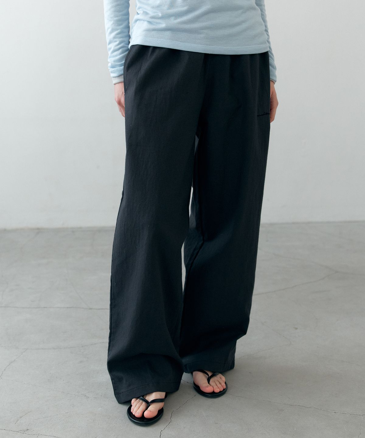바니쉬먼트(VANISHMENT) Linen banding pants_charcoal
