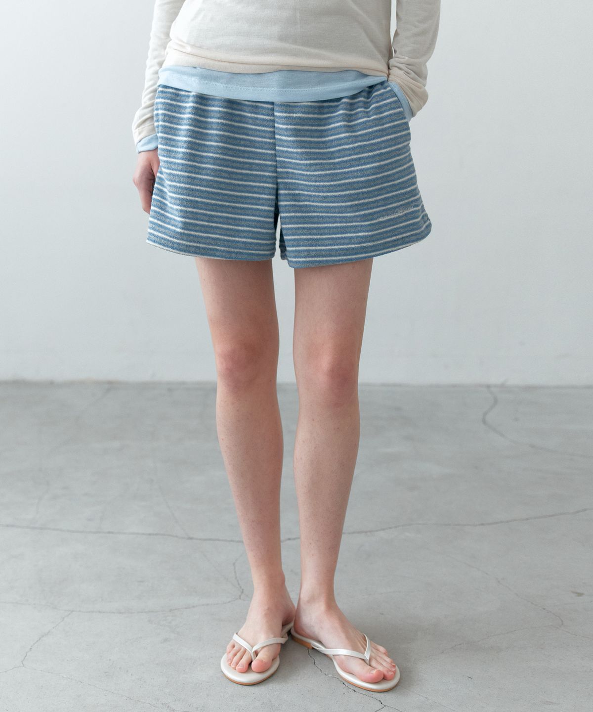 바니쉬먼트(VANISHMENT) Tarry shorts_stripe