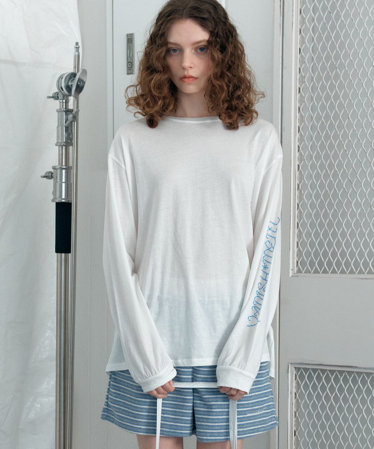 바니쉬먼트(VANISHMENT) Summer pixel tee_ivory