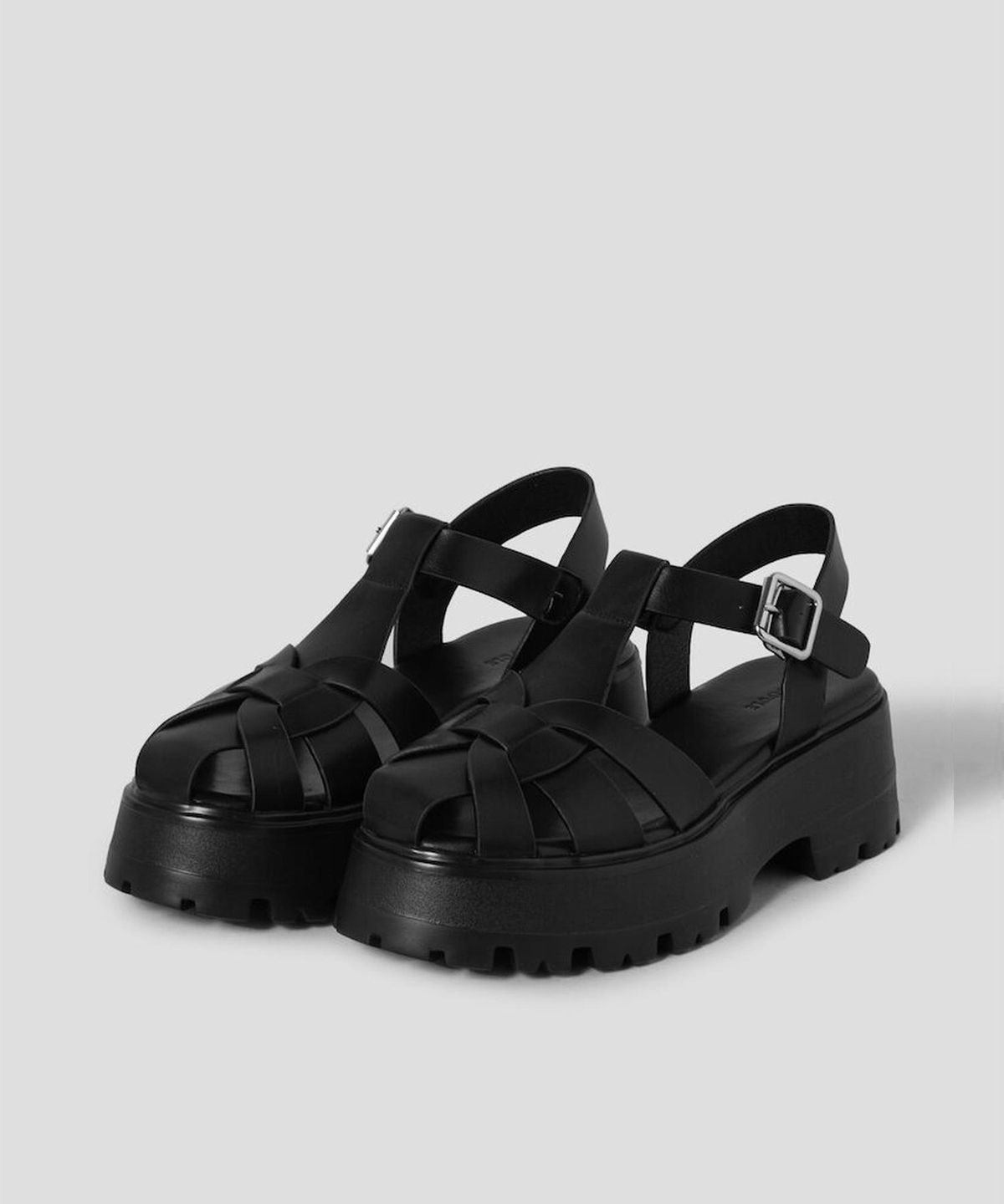 빈폴 액세서리(BEANPOLE ACCESSORY) 플랫폼 피셔맨 샌들 - 블랙