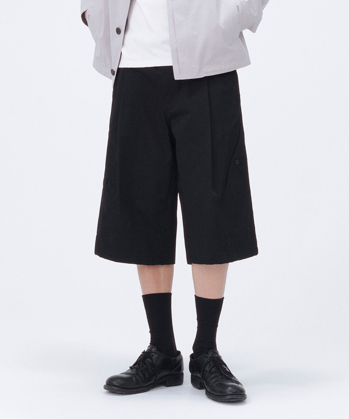 미세키서울 맨(MISEKISEOUL MEN) Multi panel bermuda BLACK