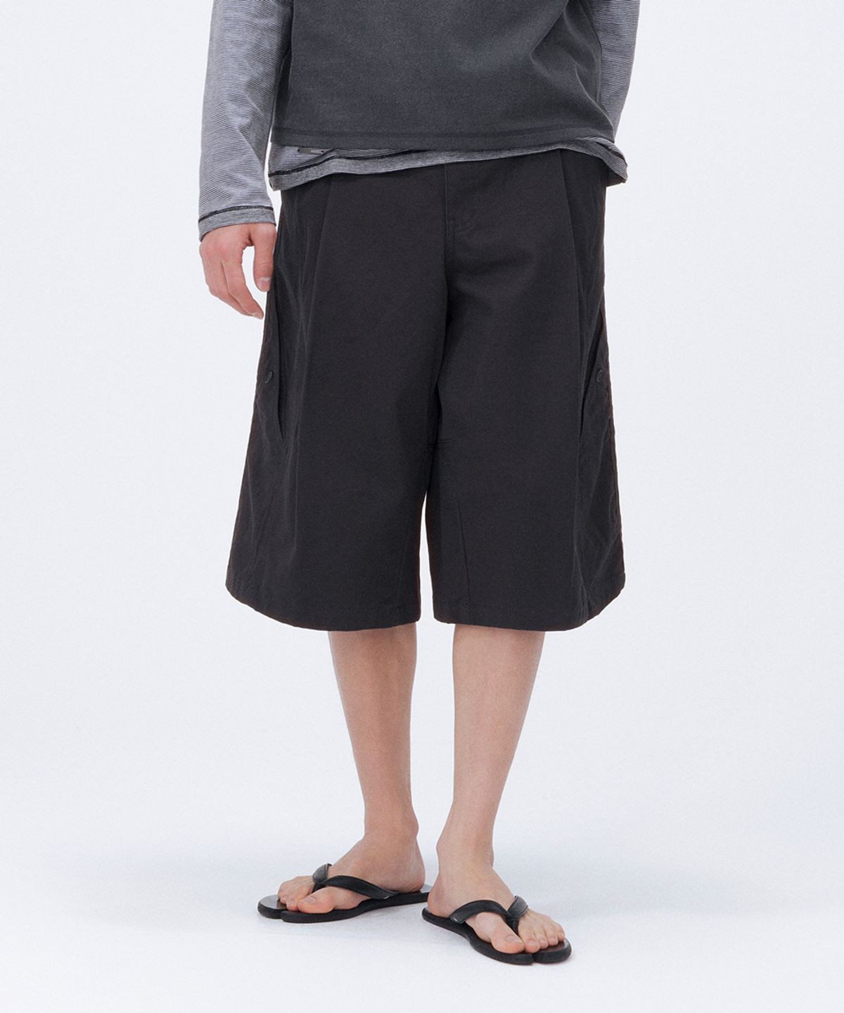미세키서울 맨(MISEKISEOUL MEN) Multi panel bermuda DARK TAUPE