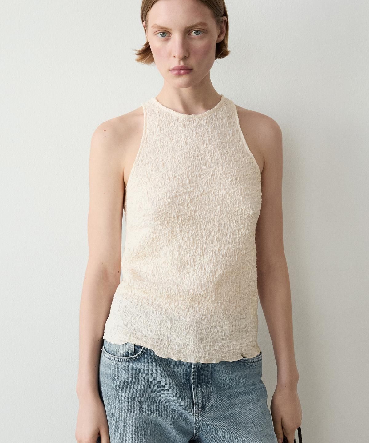 마시모두띠(MASSIMO DUTTI) 홀터넥 텍스처 탑