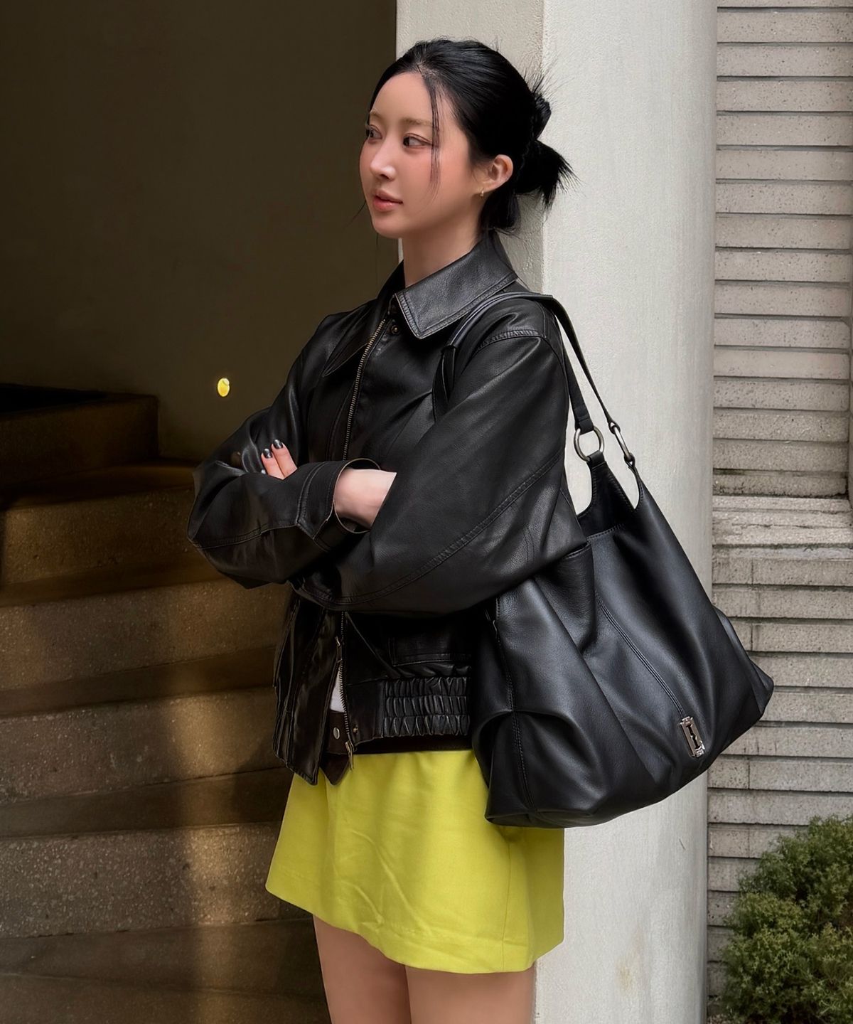분크(VUNQUE) Halfmoon Attache Two Handle Shoulder M (하프문 아타쉬 투 핸들 숄더 미듐)_2colors