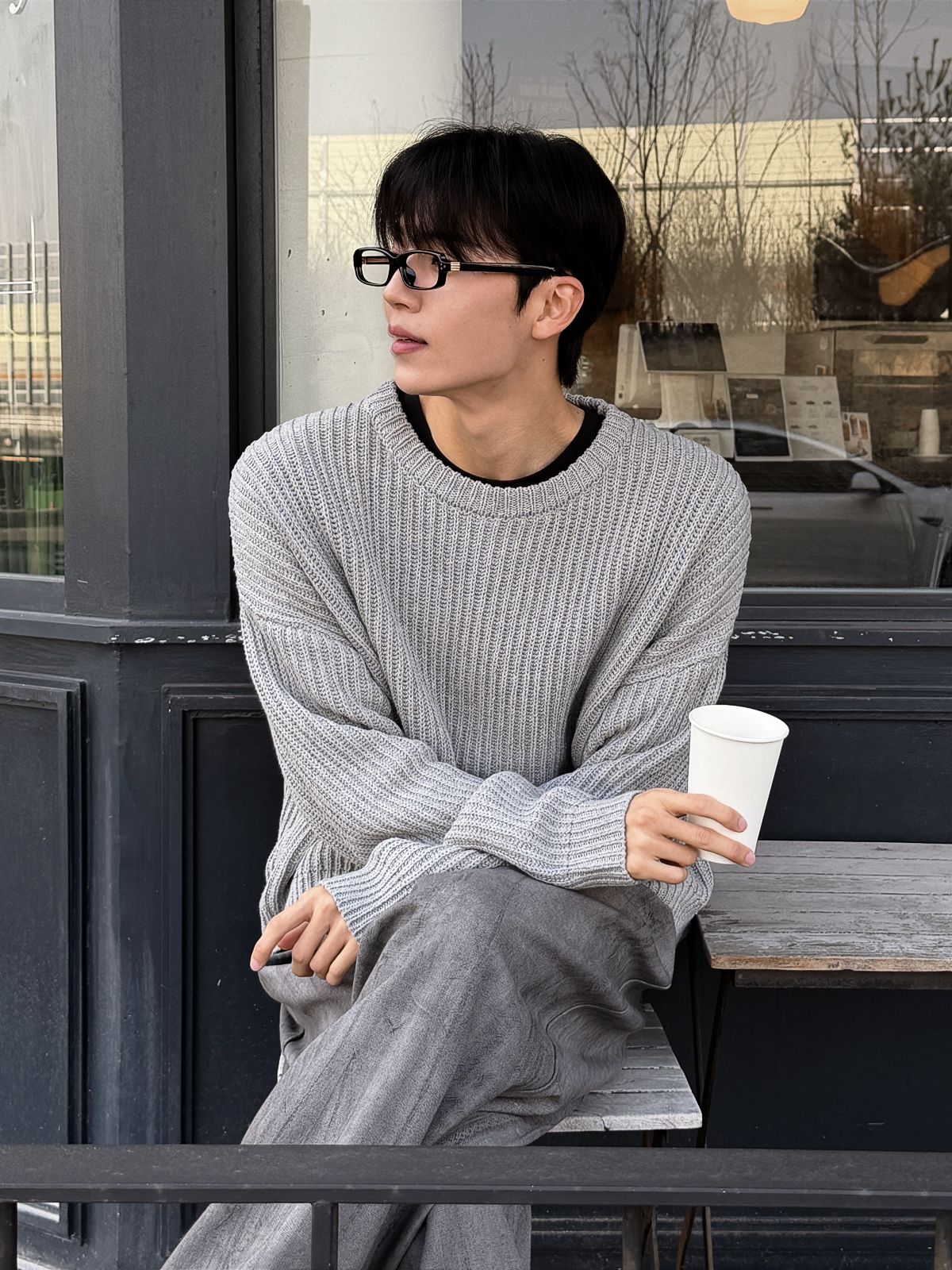 로그 스토어(LOGSTORE) 모던 하찌 크롭니트