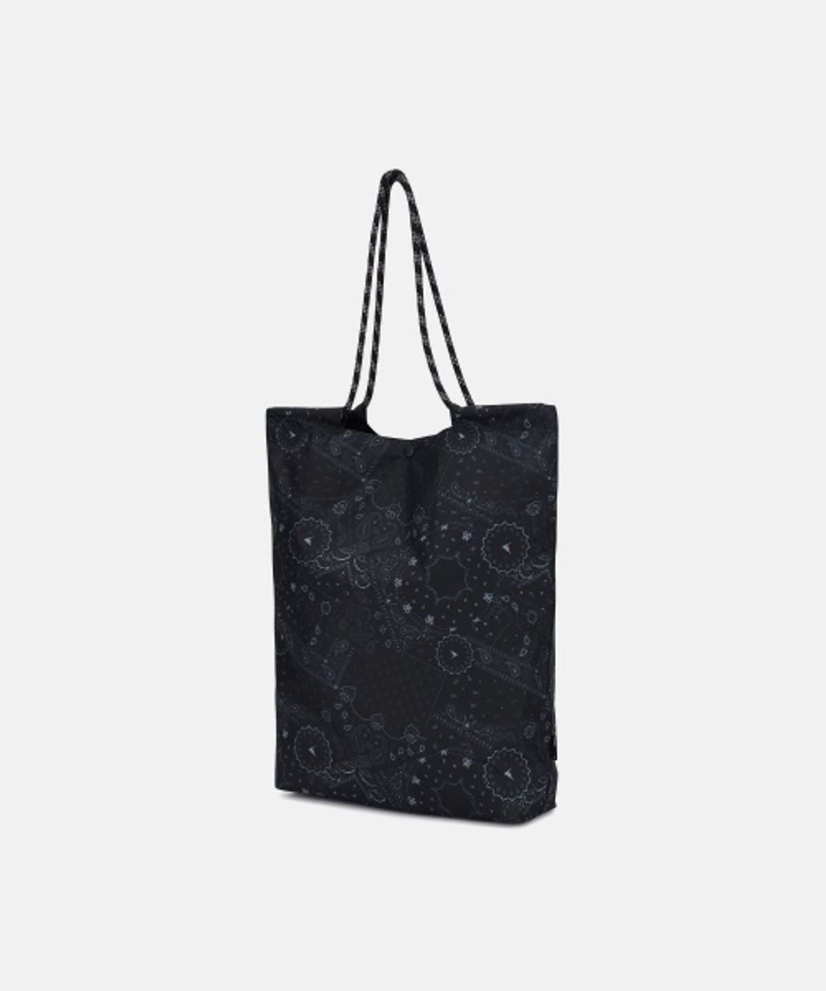 네파(NEPA) 7MC7533 공용 PAISLEY 페이즐리 스트링 숄더백(17L)