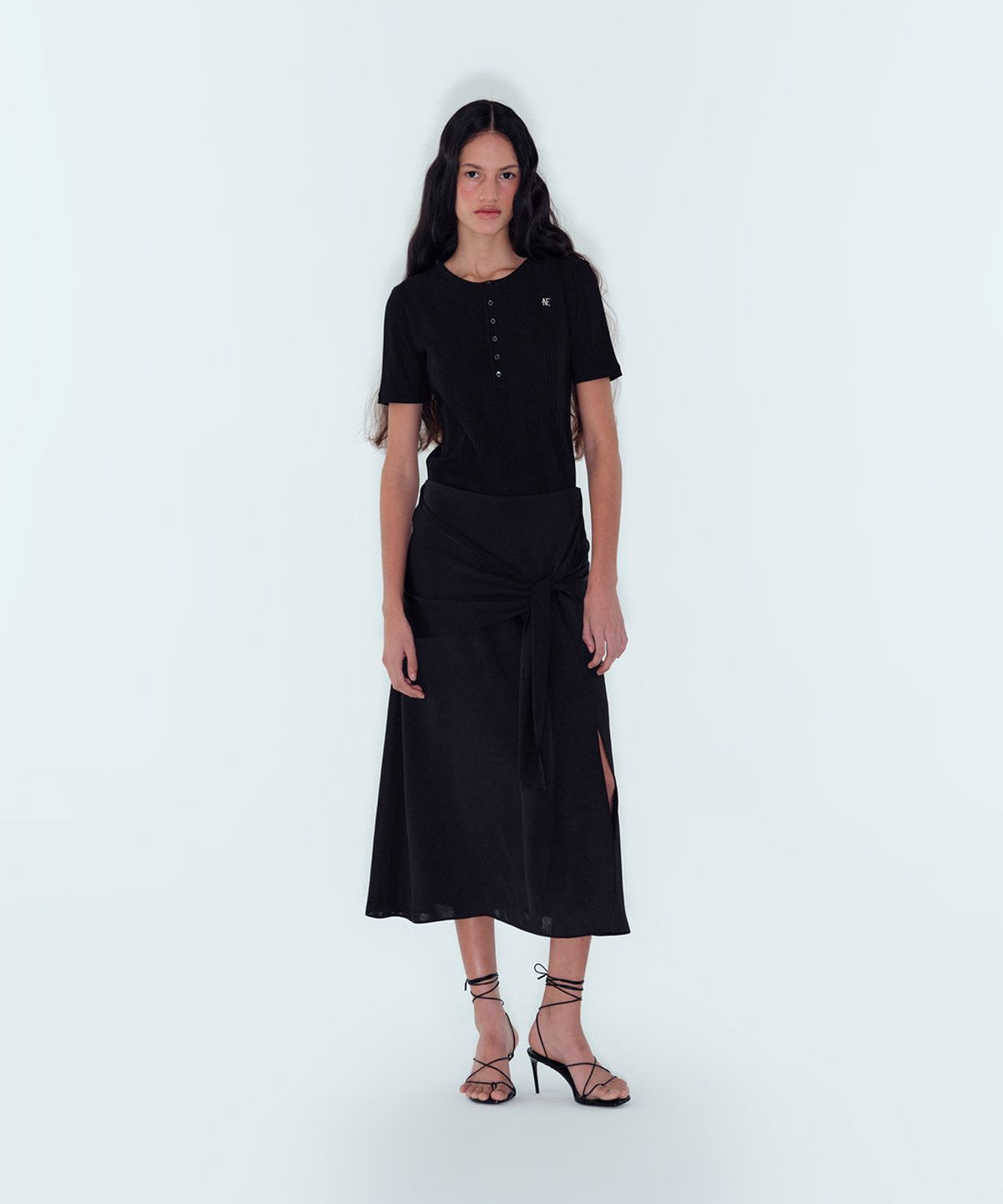 노이스(NOICE) W DRAPE KNOT SKIRT - BLACK