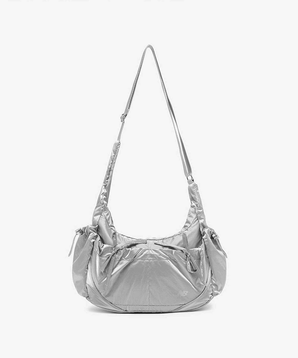 뉴발란스(NEW BALANCE) NBGCGCA033 / 글로시 리본 호보백 (SILVER)