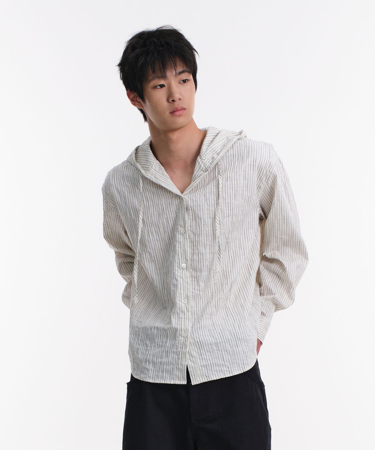 다이브인(DIVEIN) WRINKLE STRIPE HOODY (IVORY)