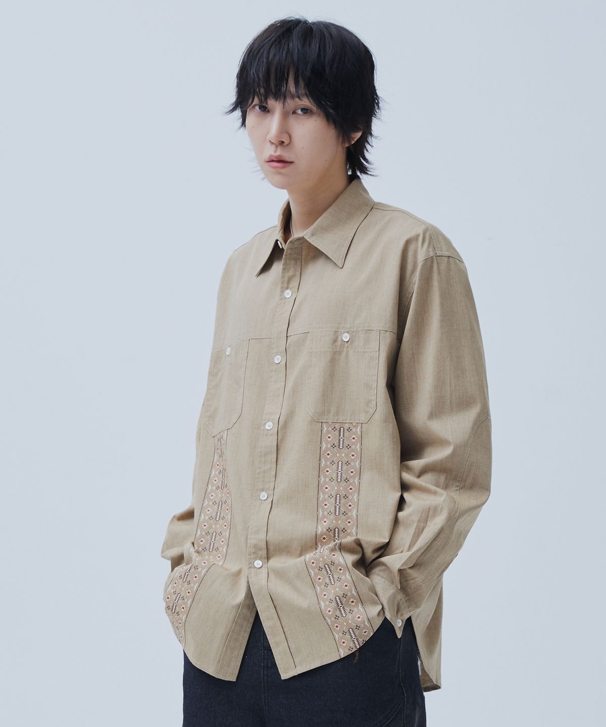 오가프(OGARP) Navaho Pringting Long Sleeve Shirt Beige