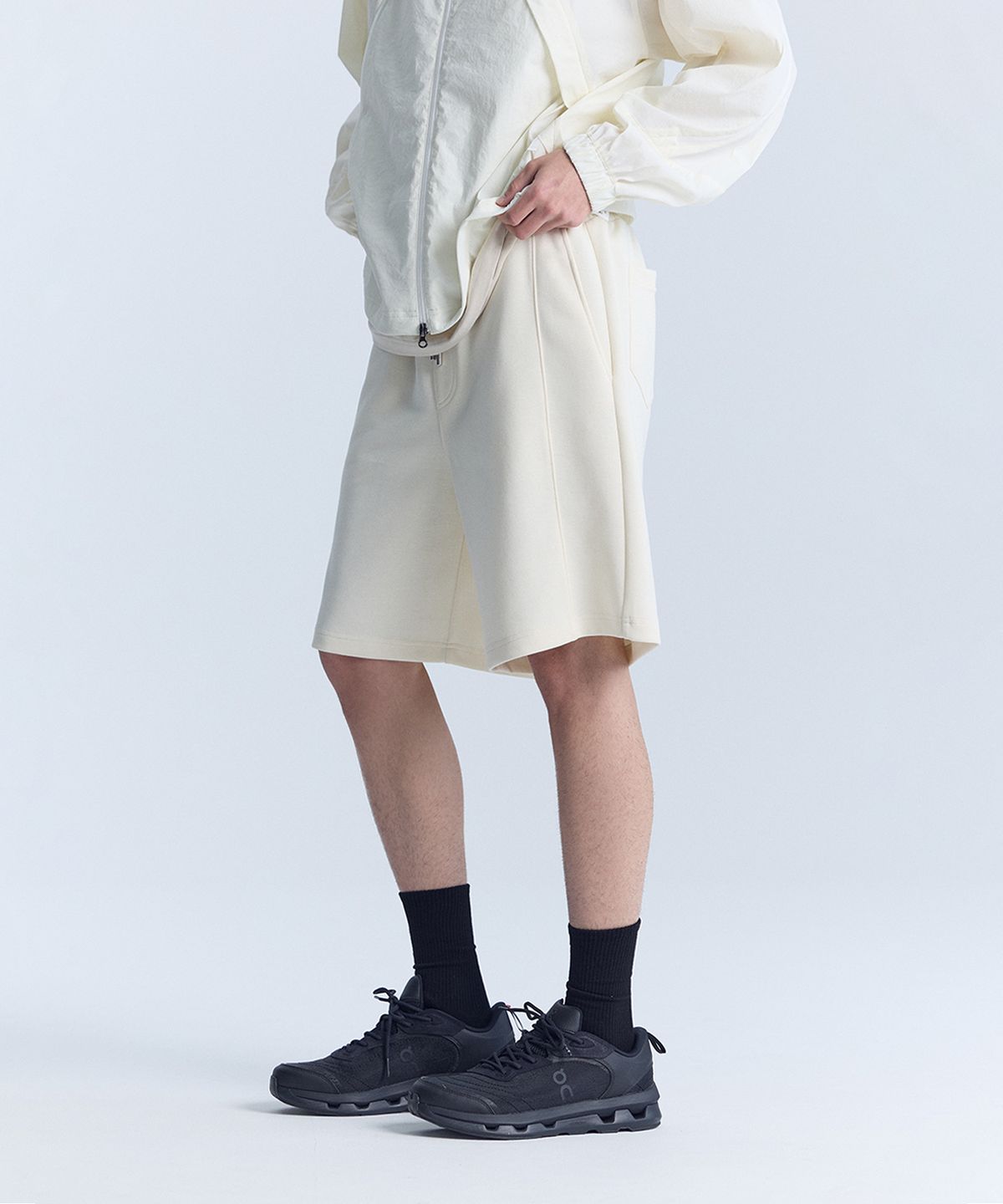 크루멤버스온리(CREW MEMBERS ONLY) AERO SHORTS CREAM