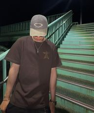Thumbnail 0