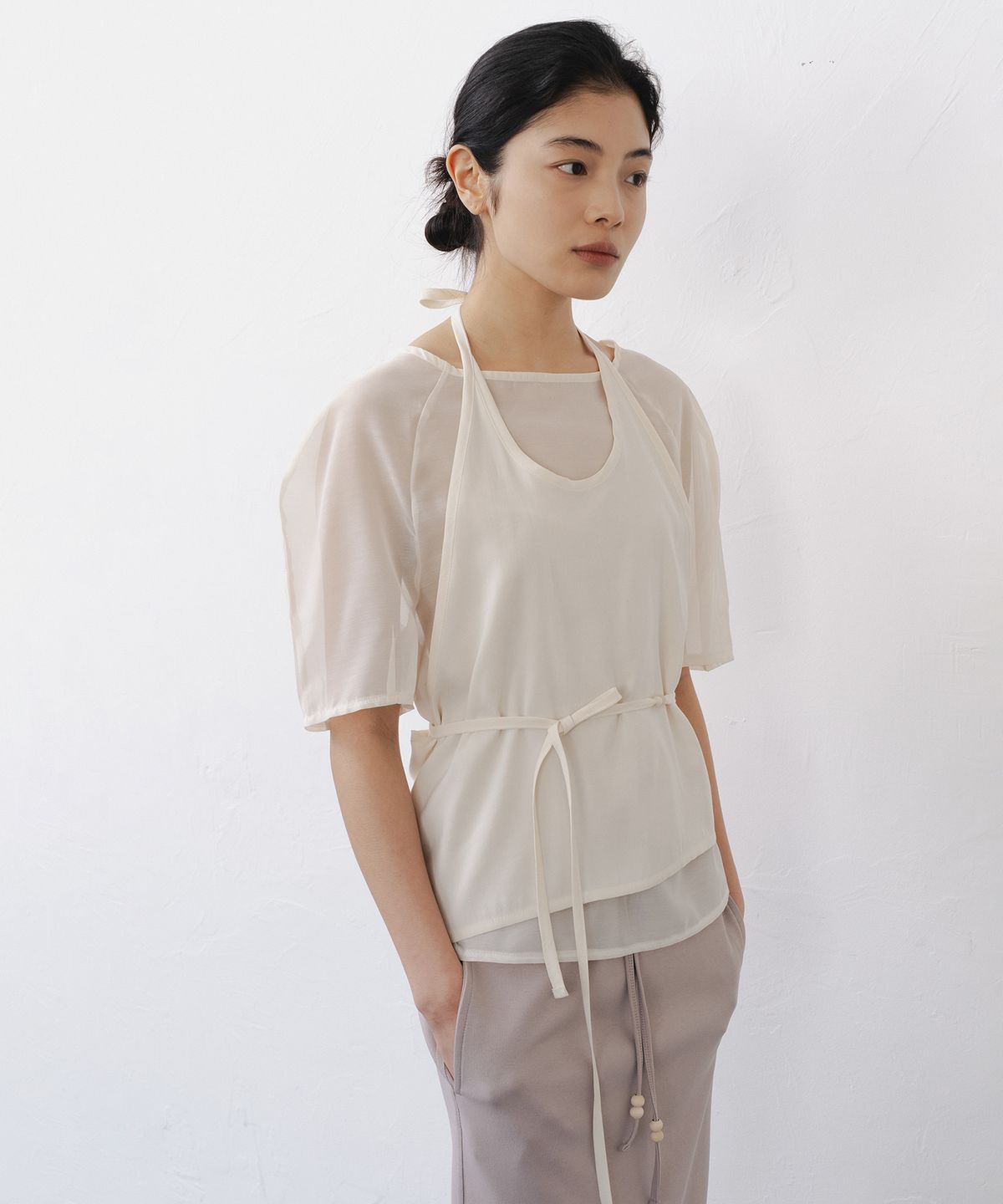 애프터글로울(AFTERGLOWOOL) Sheer Half Sleeve Blouse-Ivory