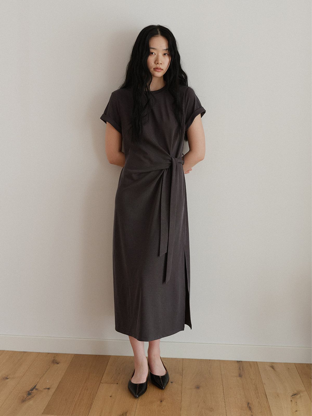 헌치(HUNCH) Soft Structure Tie Dress (2color)