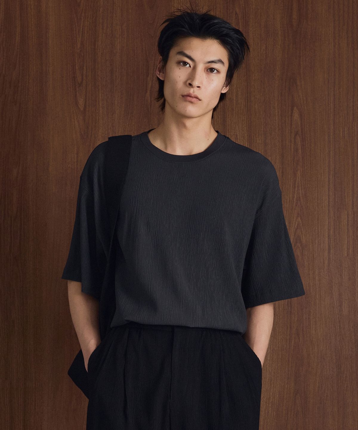 티엔지티(TNGT) Kinoshita Seersucker Tee (Grey) TNTS6E200G2