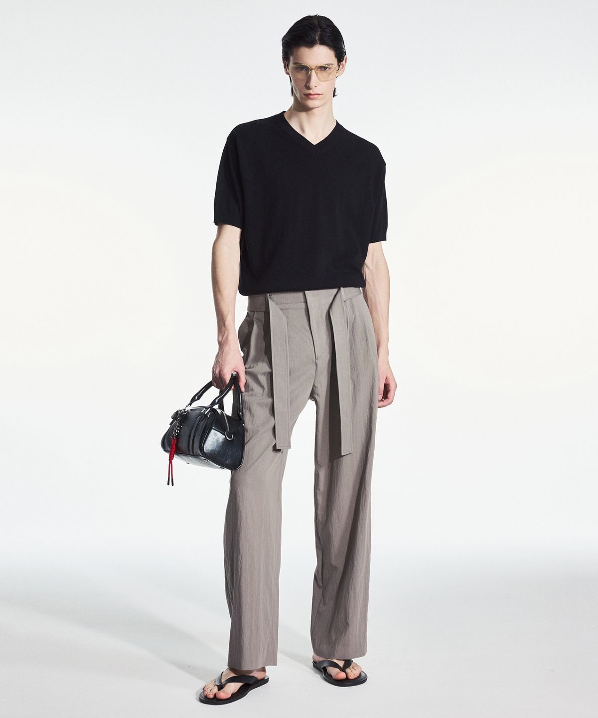 티엔지티(TNGT) Wide Viscose Belted Pants (Khaki) TNPA6E201K2