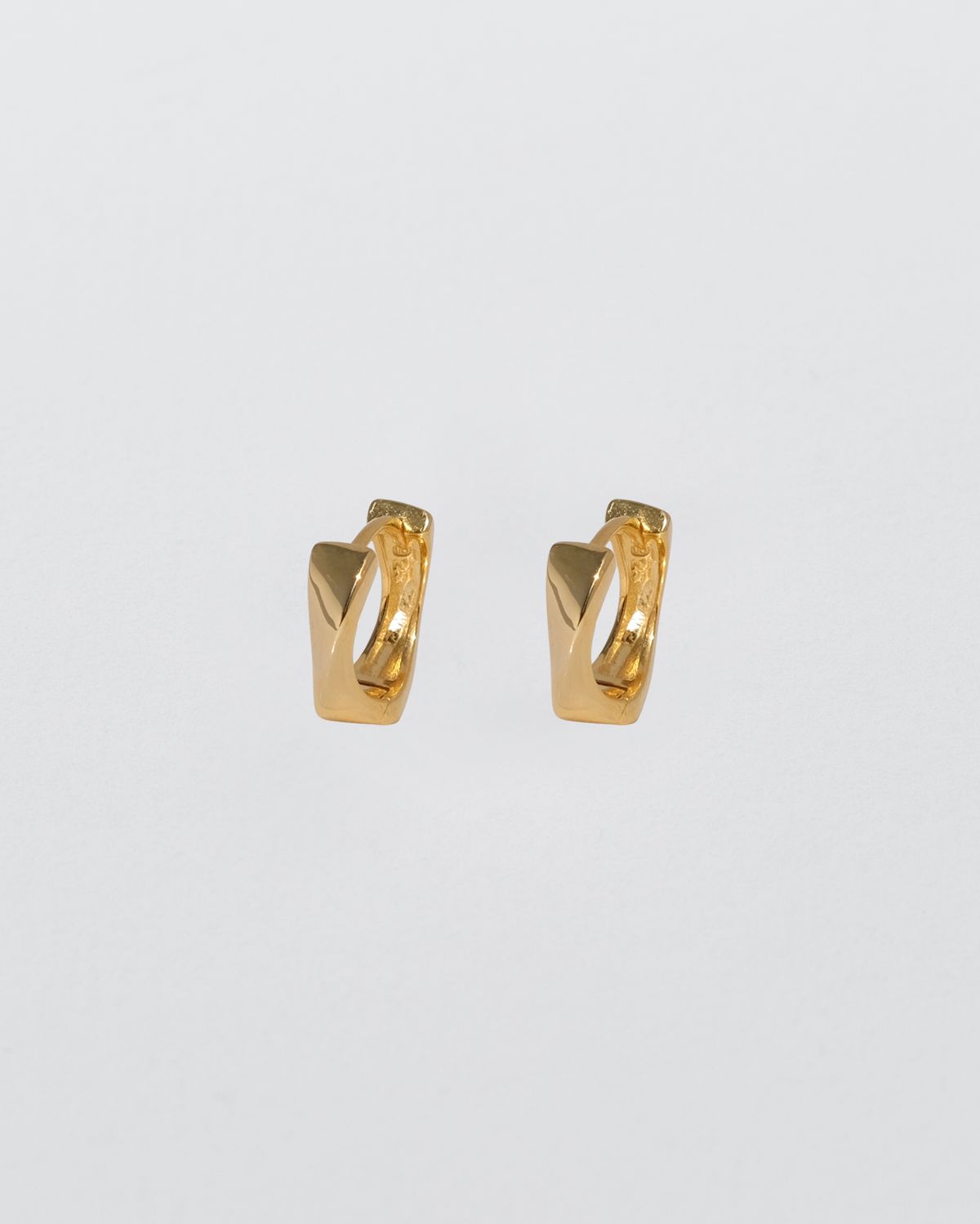 어나더레이어(ANOTHERLAYER) Flow Hoop Earring - Gold (silver925)