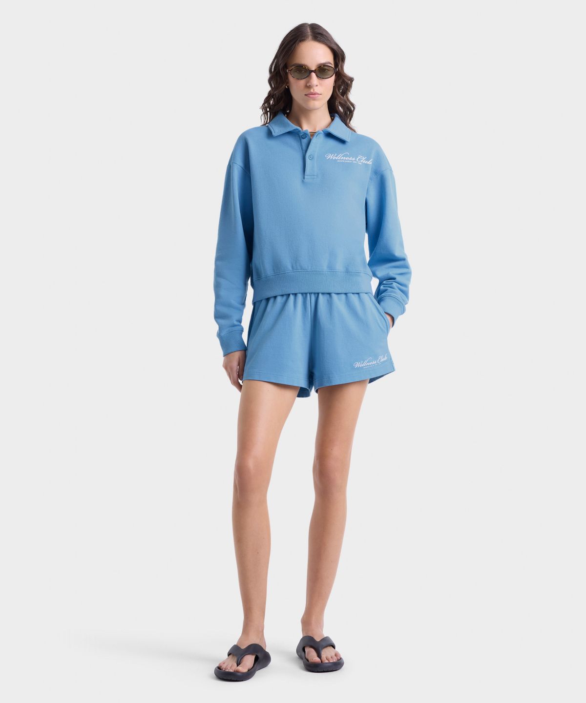 스포티앤리치(SPORTY&RICH) 웰니스 클럽 MC 디스코 쇼츠 R255AW7011